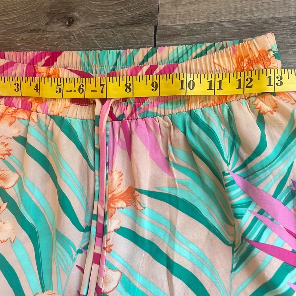 Floral,tropical wide,flare leg pants, multi colored, X-Small - Picture 5 of 10